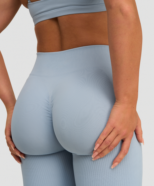 Sculpting Mid-Waist Scrunch Leggings