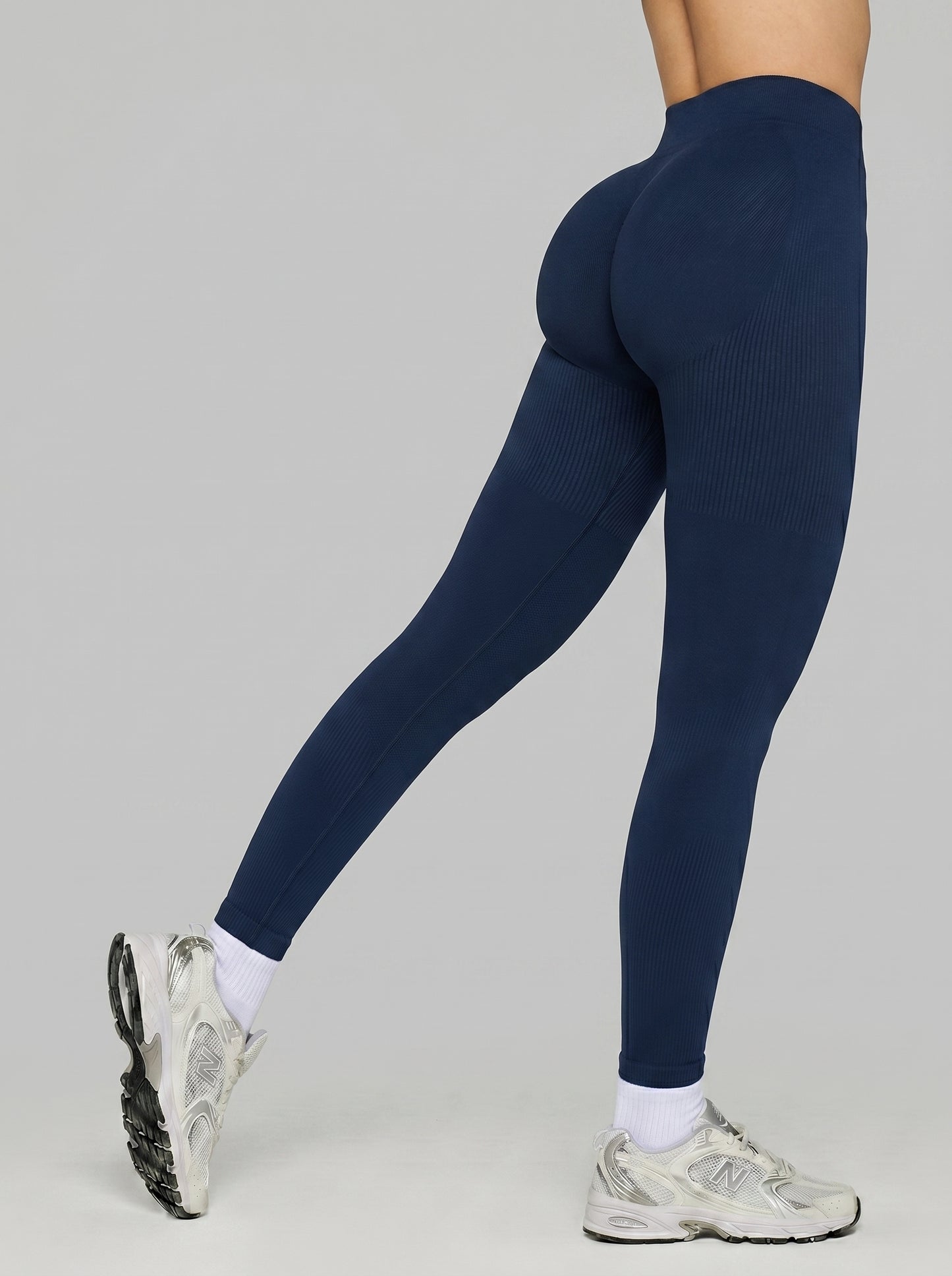 Leggings fruncidos moldeadores de talle medio